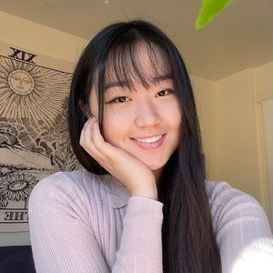 Meet your Posher, Yeemay